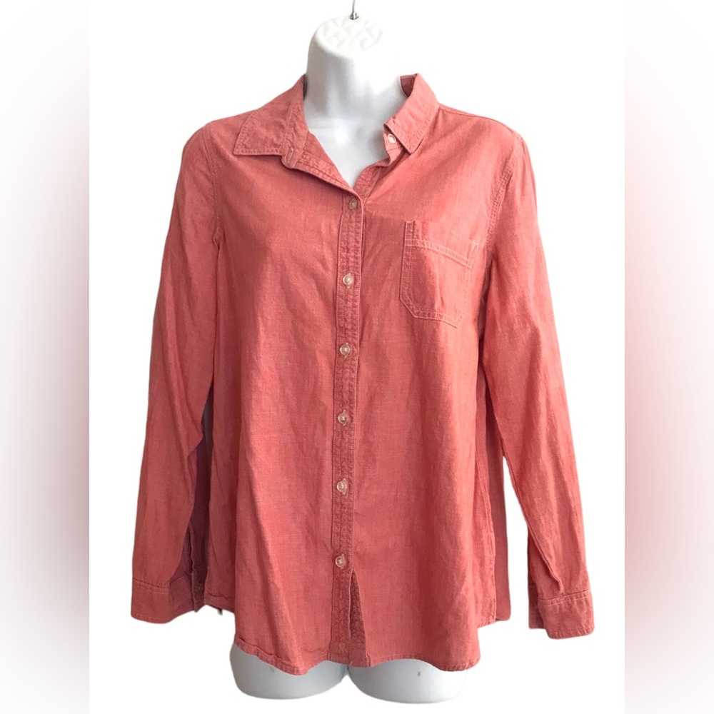 Old Navy Long Sleeve Shirt size Medium